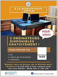 2 ordinateurs disponibles pour le public